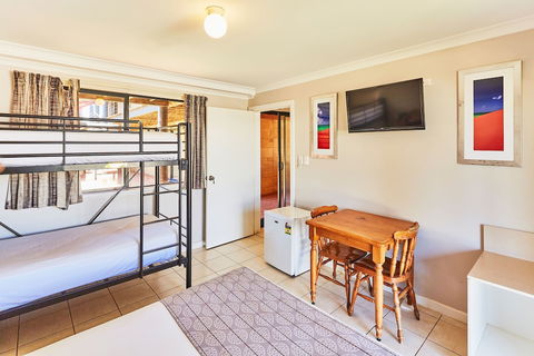 RAC Monkey Mia Dolphin Resort - Holiday Sunshine Coast 5