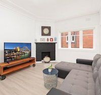 Newly Renovated Apt. Close to CBD Unit 1 - Holiday Sunshine Coast