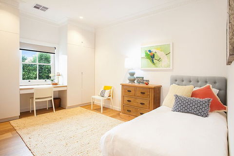 The Tarmons - Holiday Sunshine Coast 3