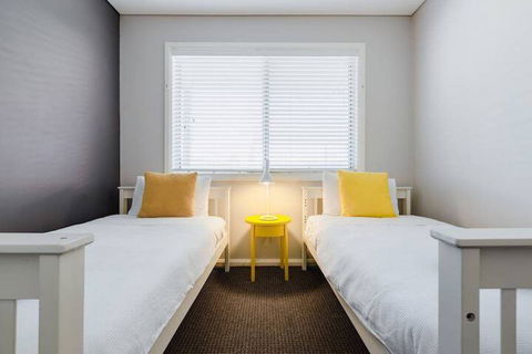 SOLARIS At Fingal Bay - Sunshine Coast Tourism 7