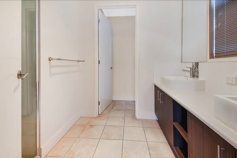 Sandcastles Coign 10 - Sunshine Coast Tourism 3