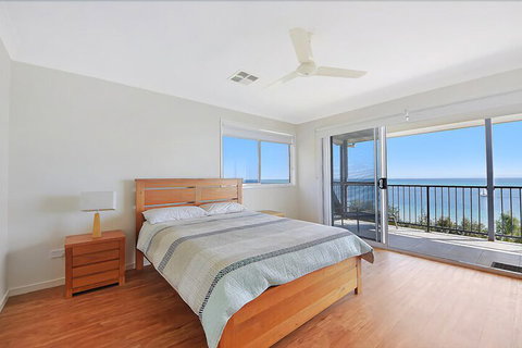 Sandcastles Coign 10 - Sunshine Coast Tourism 4