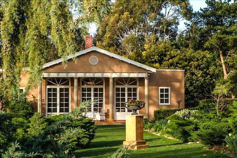 AL RU Farm - Sunshine Coast Tourism 1