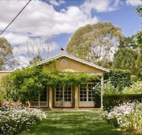 AL RU Farm - Holiday Sunshine Coast
