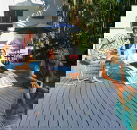 Rainbow Bay Backpackers - Holiday Sunshine Coast