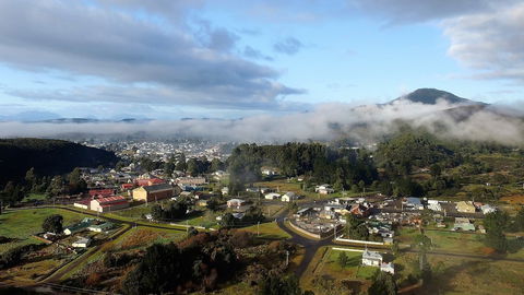 Zeehan Bush Camp - Sunshine Coast Tourism 3