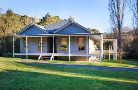 Growlers Creek Lodge - Holiday Sunshine Coast 4