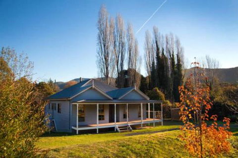 Growlers Creek Lodge - Holiday Sunshine Coast 5