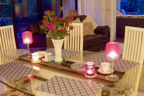 Essendon North B&B - Sunshine Coast Tourism 1