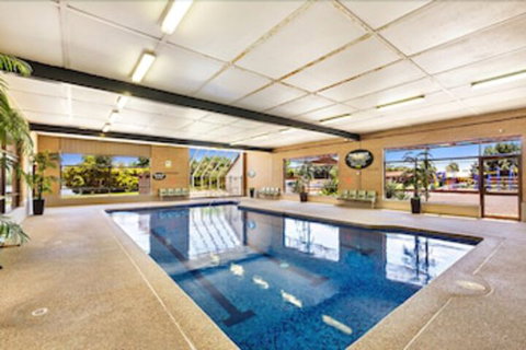 Lakeside Country Club - Numurkah - Sunshine Coast Tourism 1