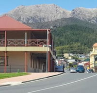 Mt Lyell Motor Inn - Sunshine Coast Tourism