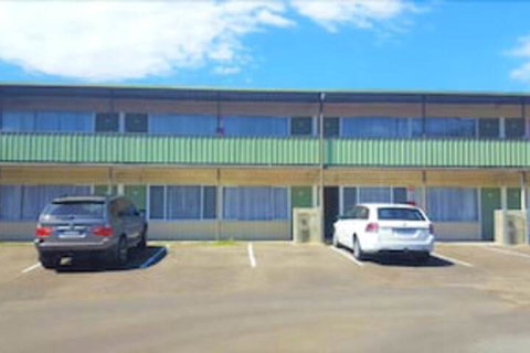 Mt Lyell Motor Inn - Holiday Sunshine Coast 1