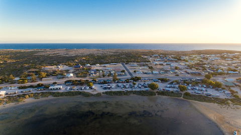 Venus Bay Beachfront Tourist Park - Sunshine Coast Tourism 6