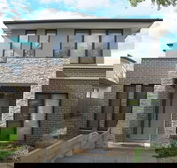 Comfort House near Box Hill