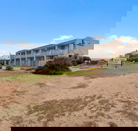Moonta Bay Motel - Holiday Sunshine Coast