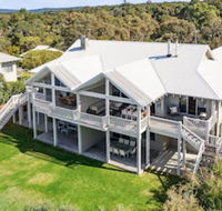 Beachfront House - Holiday Sunshine Coast