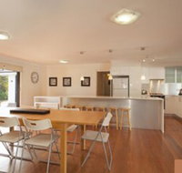 Hibiscus House Sawtell NSW - Sunshine Coast Tourism