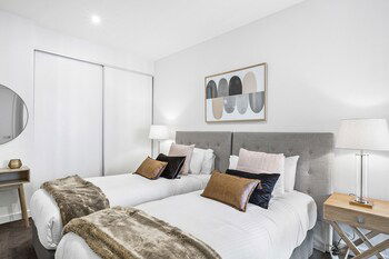 Heathland Views - Sunshine Coast Tourism 4