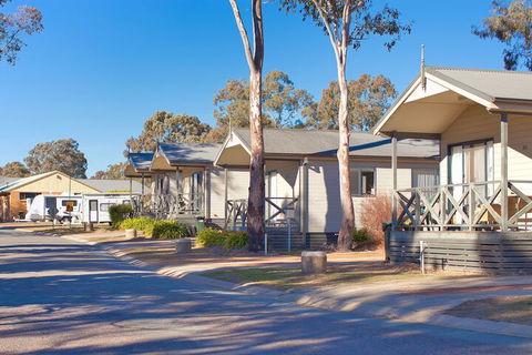 Eaglehawk Holiday Park Canberra - Holiday Sunshine Coast 2