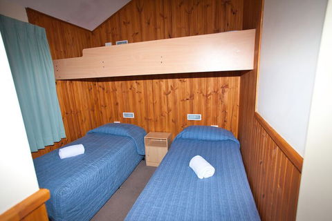 Eaglehawk Holiday Park Canberra - Holiday Sunshine Coast 5