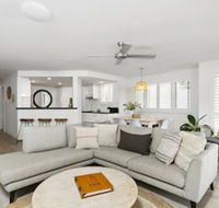 Your Luxury Escape - Karinya at Surfside - Sunshine Coast Tourism
