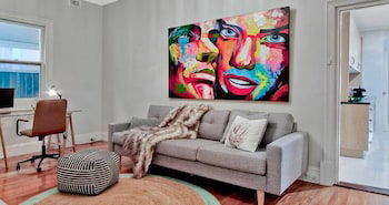 Adelaide 4 Bedroom House With Pool - Holiday Sunshine Coast 5