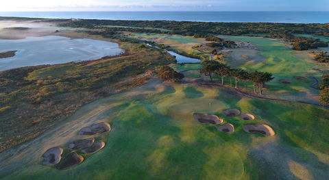 13th Beach Golf Lodges - Sunshine Coast Tourism 5