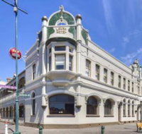 Leura Hotel Camperdown - Sunshine Coast Tourism