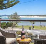 Peninsula Sawtell NSW - Sunshine Coast Tourism