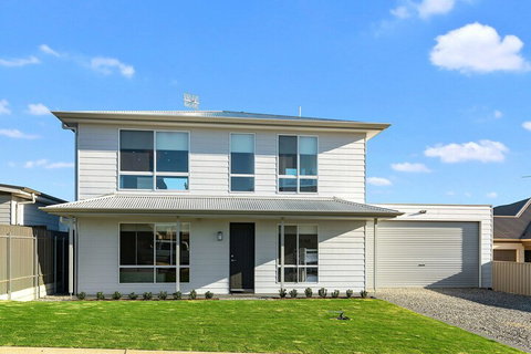 House At Normanville 22 Union Road - Sunshine Coast Tourism 1