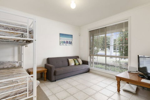 Seaholme Free Wifi & Foxtel - Holiday Sunshine Coast 2