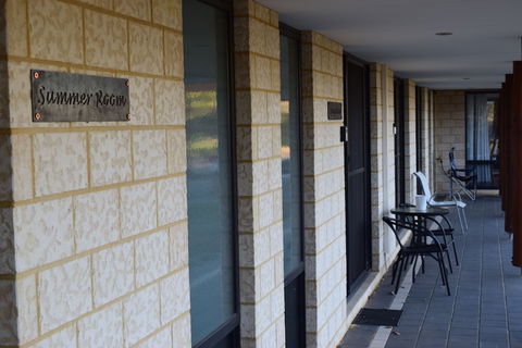 Eagle Bay House - Holiday Sunshine Coast 0
