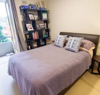Cozy Apartment in Waverton - Holiday Sunshine Coast