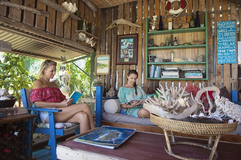 Bremer Island Banubanu Beach Retreat - Sunshine Coast Tourism 6