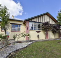 Wyatt Guest House - Holiday Sunshine Coast