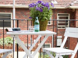 Apartment2c Marlo - Holiday Sunshine Coast 0