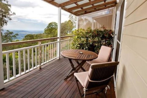 At Sunrise Cottages - Holiday Sunshine Coast 3
