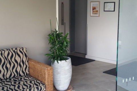 Amira Apartments - Holiday Sunshine Coast 5