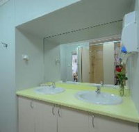 Travellers Rest Guesthouse - Sunshine Coast Tourism