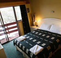 Altitude - The Lodge Smiggins - Sunshine Coast Tourism