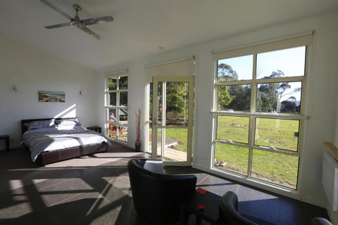 Riverwalk B & B - Holiday Sunshine Coast 4