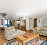 2 / 21 25 Fletcher Street Casablanca at Bogarts - Sunshine Coast Tourism