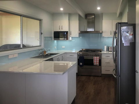 Longbeach House - Sunshine Coast Tourism 5