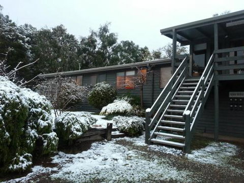 Alps Lodge - Sunshine Coast Tourism 2