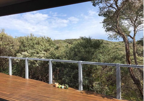 Magic Beach Cottage - Holiday Sunshine Coast 2