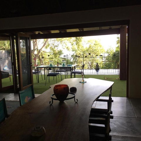 Beachfront Peace Cabin - Sunshine Coast Tourism 3