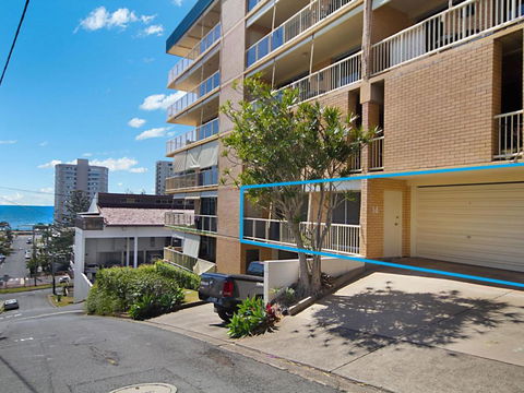 Woobera Unit 14 On The Hill Overlooking Tweed Heads & Coolangatta - Holiday Sunshine Coast 5
