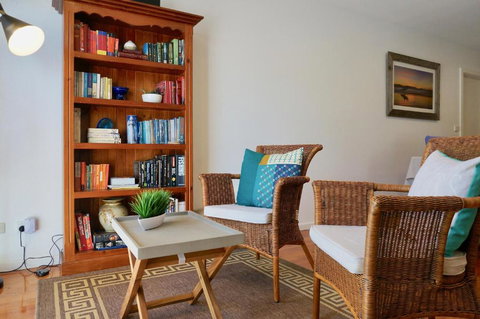 Corsair Breeze - Sunshine Coast Tourism 5