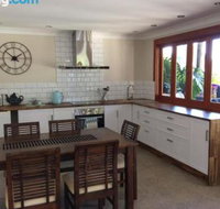 Takura Heights Modern Country Apartment with Pool Access - Sunshine Coast Tourism