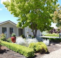 Sanctuary in the Valley - Sunshine Coast Tourism